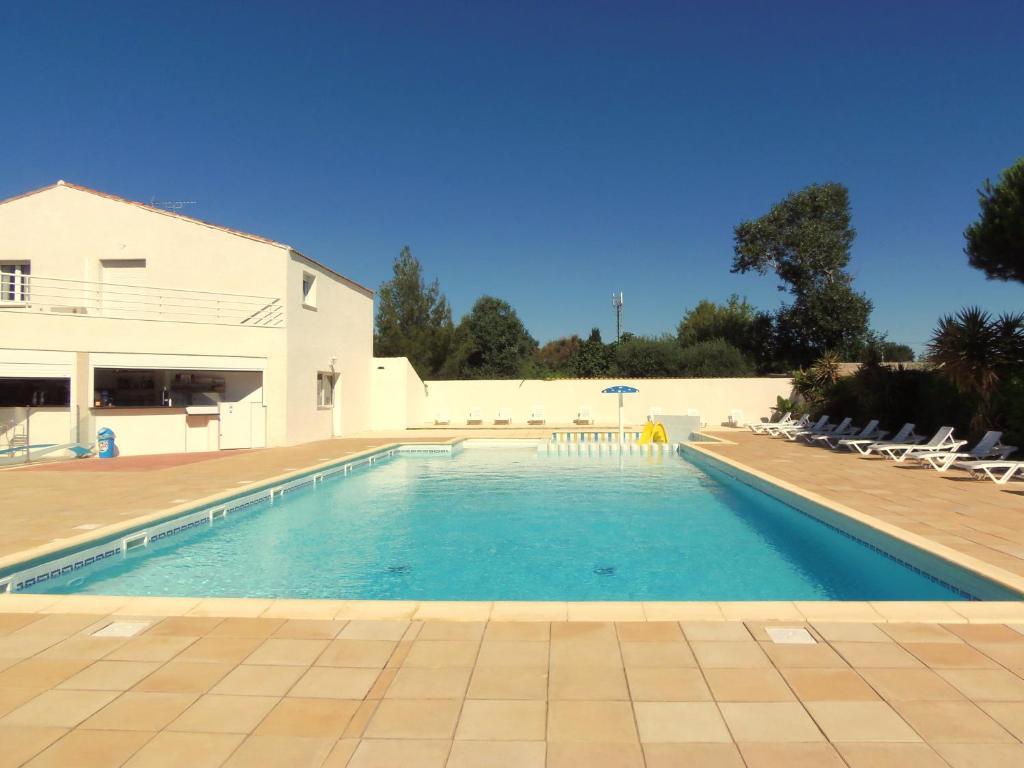 Hotel Camping Le Rochelongue Agde Exterior foto