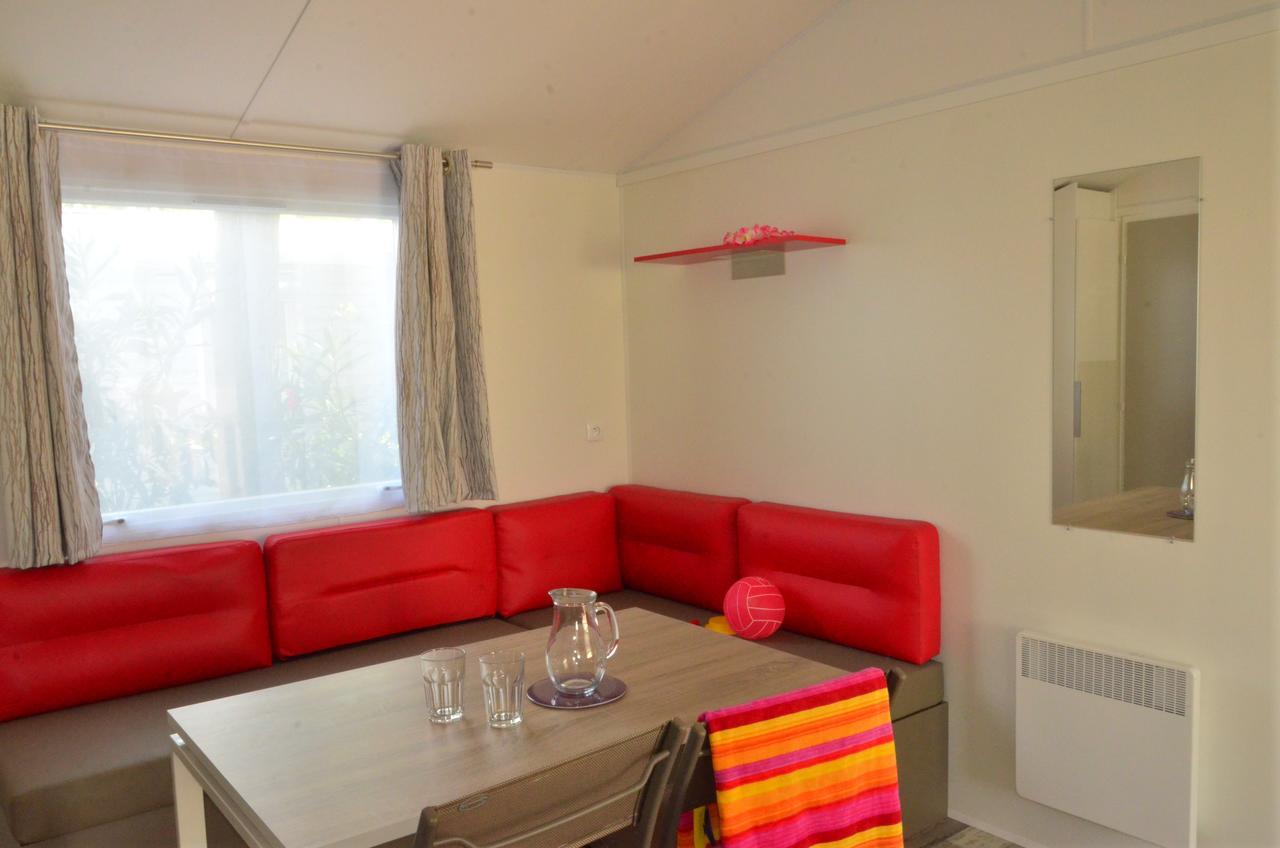 Hotel Camping Le Rochelongue Agde Exterior foto